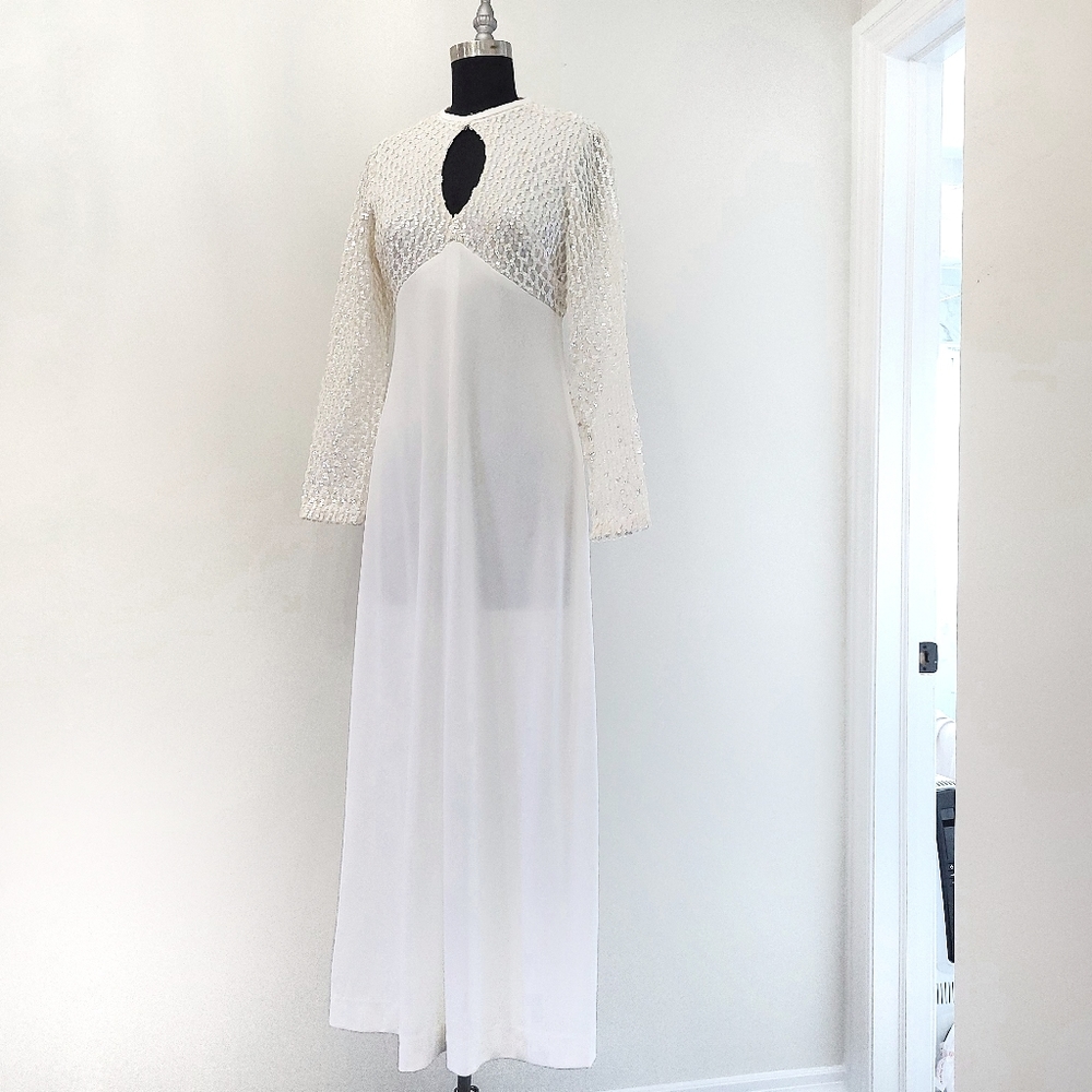 Vintage 1970s Irredecscent Sequin White Angel Maxi Dress - Picture 5 of 11